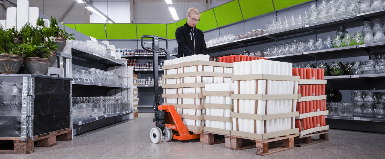 Toyota BT Lifter jekketralle i butikk