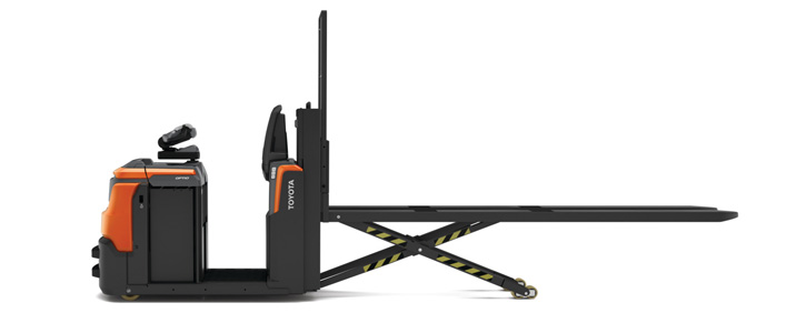 Toyota lavtløftende plukktruck med hevede sakseløftgafler