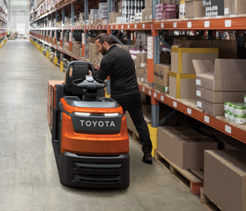 Toyota lavtløftende plukktrucker